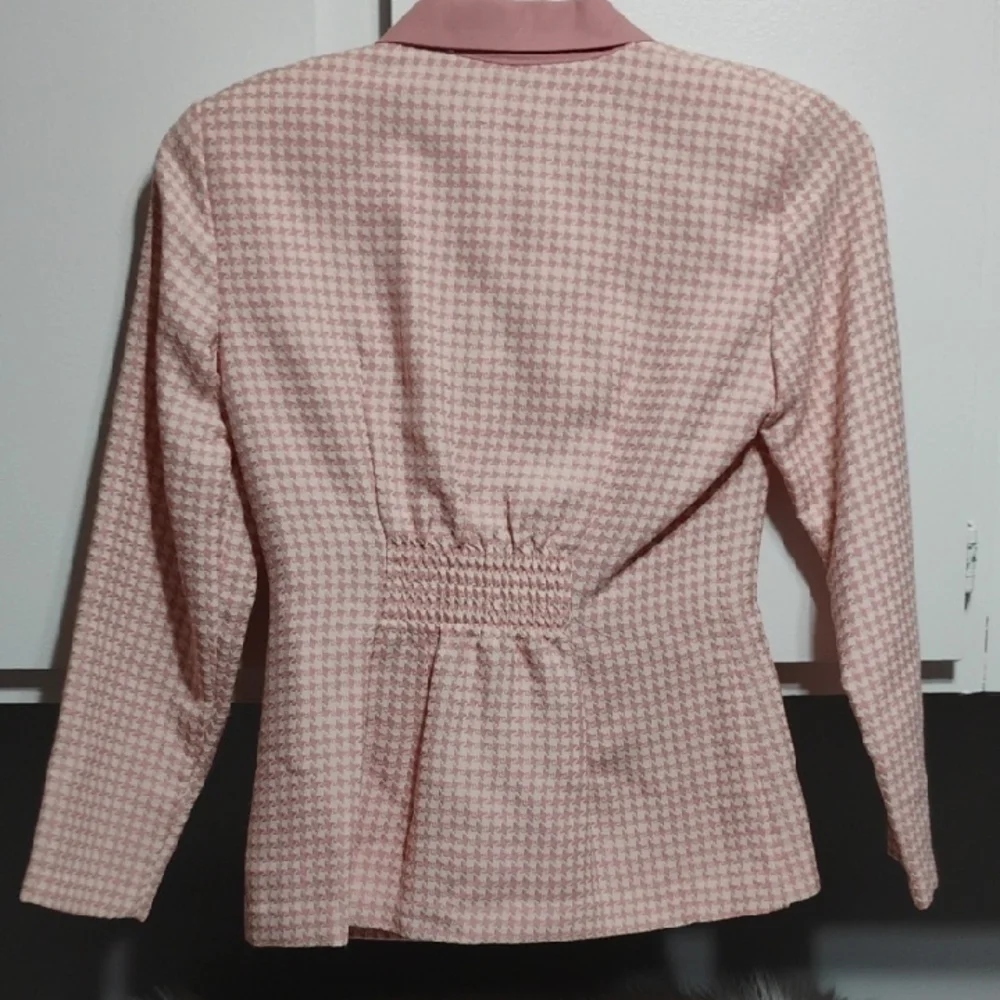 (XX-55) SALE! Blondie And Me Elegant Pink Houndstooth Women's Blazer & Skirt Set - Picture 5 of 9
